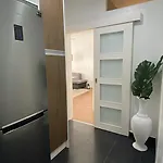Relax Апартаменты *
